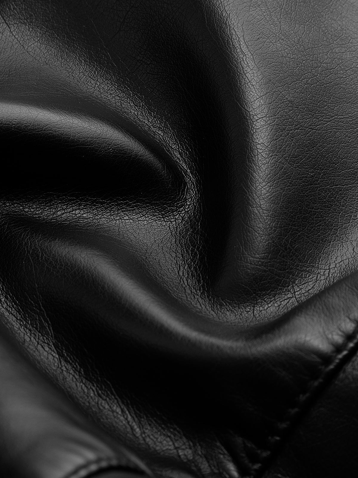 LYRA | STUDDED LEATHER JACKET