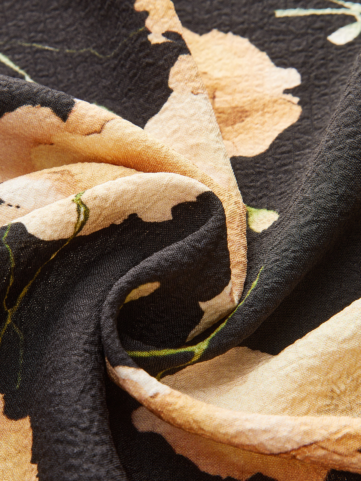 SORRENTO | FLORAL SMOCKED PANTS Floral