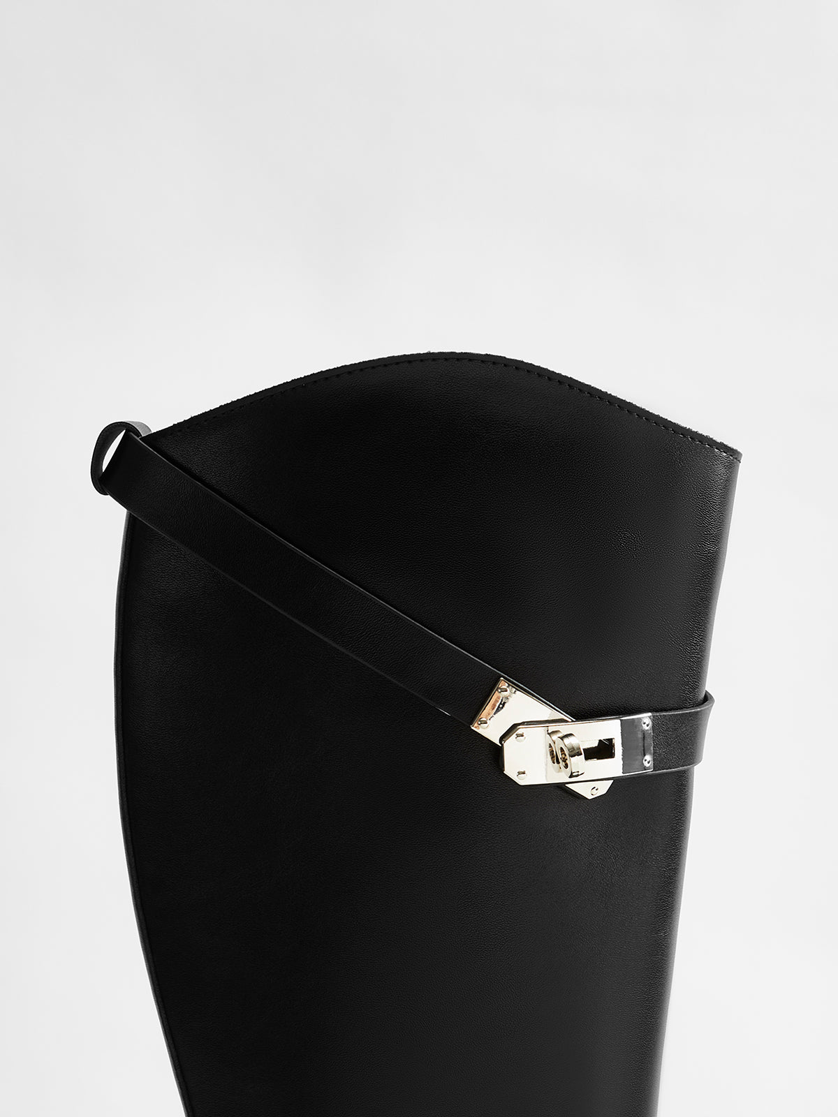 AURELIA | PADLOCK RIDING BOOTS BLACK