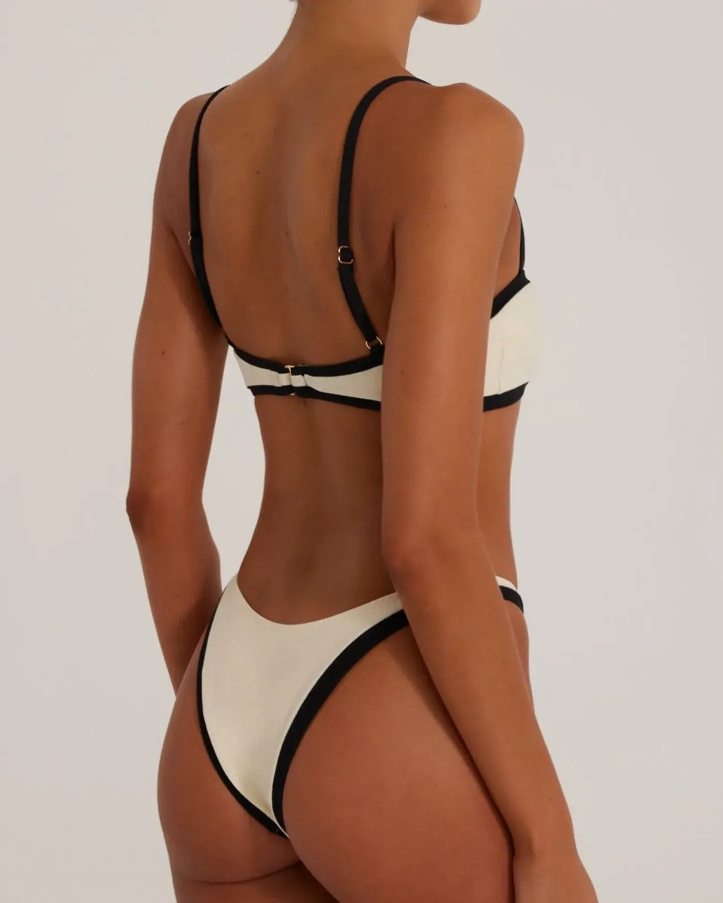 LUCI BIKINI SET WHITE