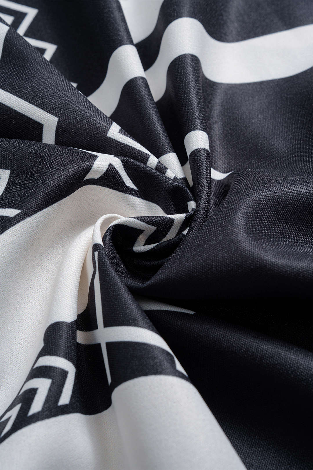 ORIANE | GRAPHIC WRAP SKIRT