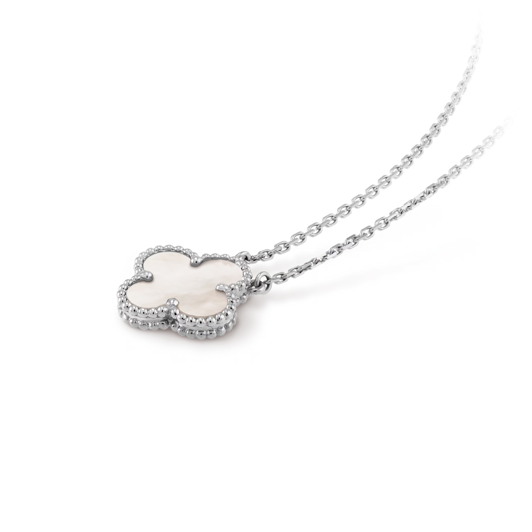STELLA WHITE CLOVER NECKLACE