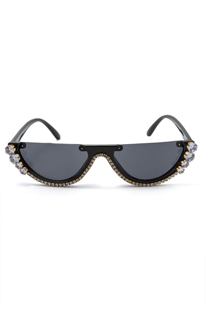 CRYSTAL | WAVE SHIELD SUNGLASSES BLACK ONE SIZE