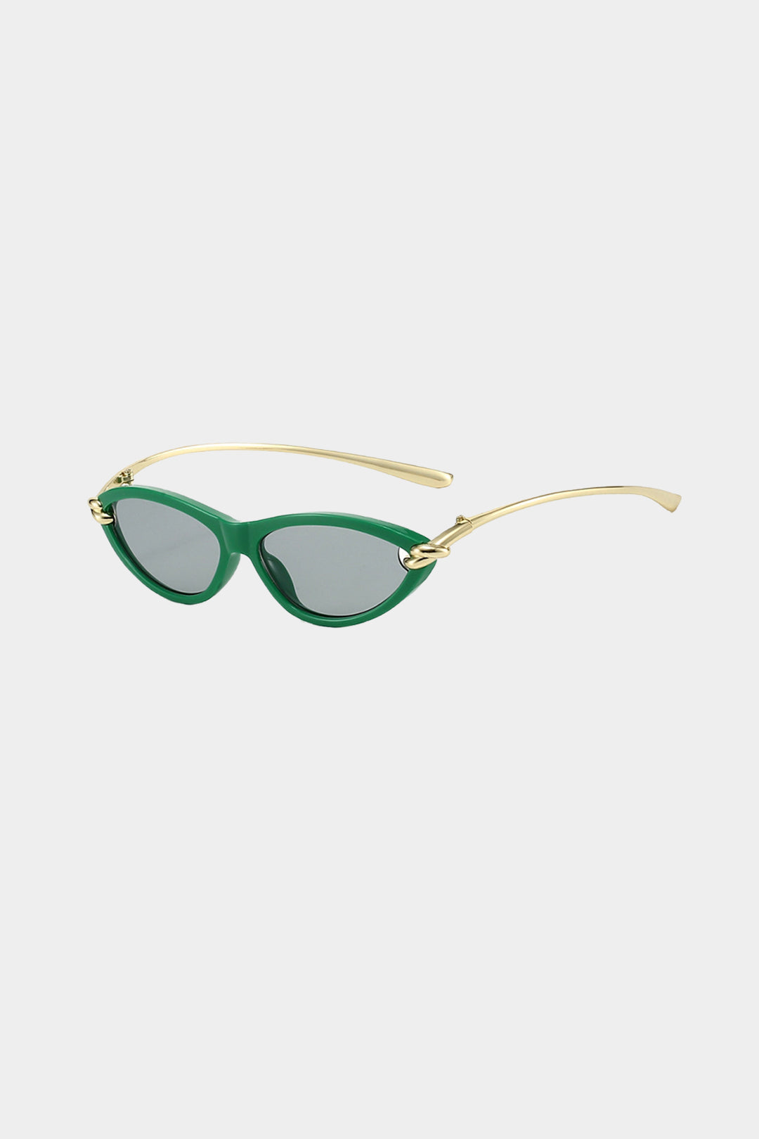 LUMIÈRE | CAT EYE SUNGLASSES GREEN ONE SIZE