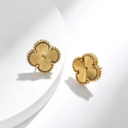 STELLA GOLDEN STUD EARRINGS