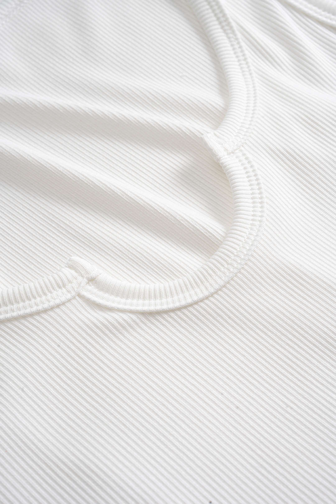 LIV | RIBBED TANK WHITE