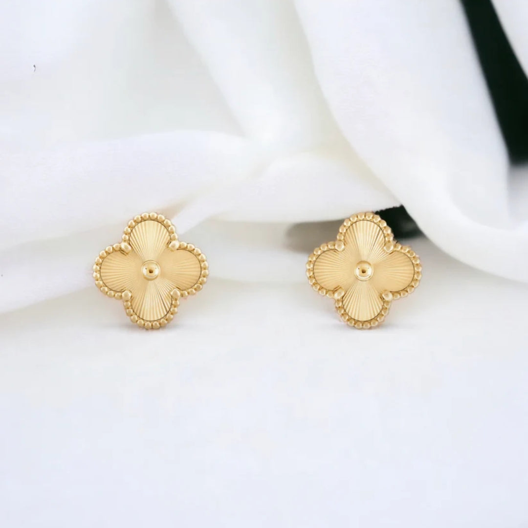 STELLA GOLDEN STUD EARRINGS