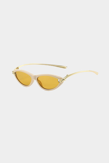 LUMIÈRE | CAT EYE SUNGLASSES YELLOW ONE SIZE