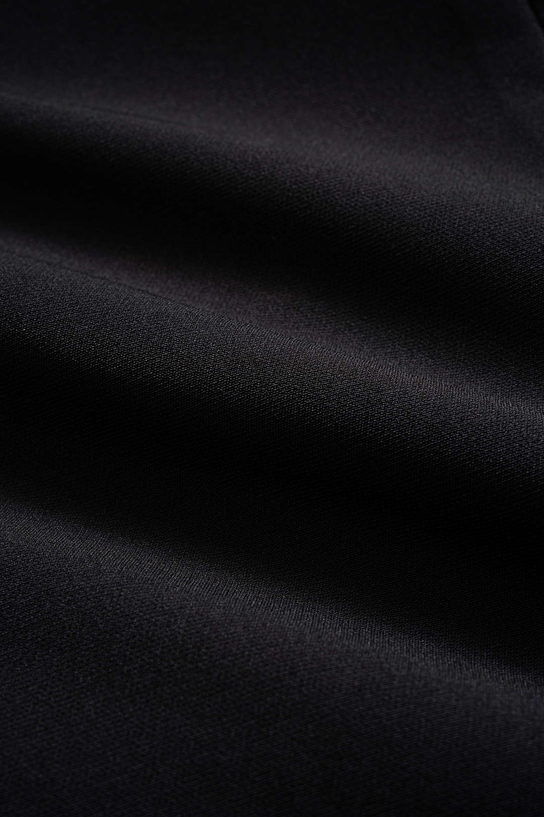 CELESTIA | CUT OUT CHAIN DETAIL MINI DRESS BLACK