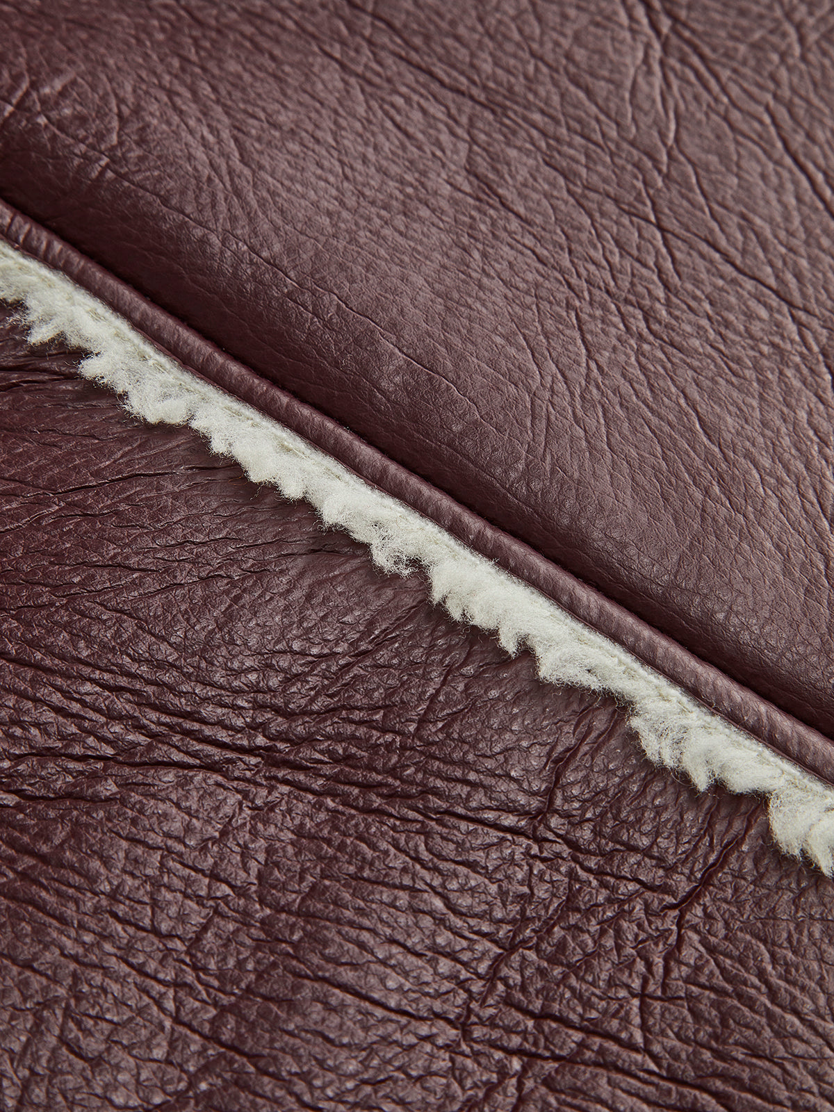 AMARA | CROPPED SHEARLING JACKET