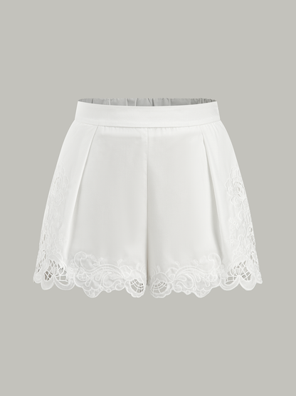 ELARA LACE HEM SHORTS WHITE