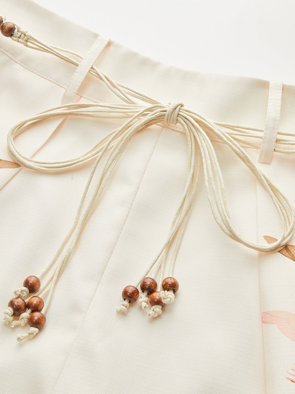 SOLANA | PRINTED TIE WAIST SHORTS LIGHT YELLOW