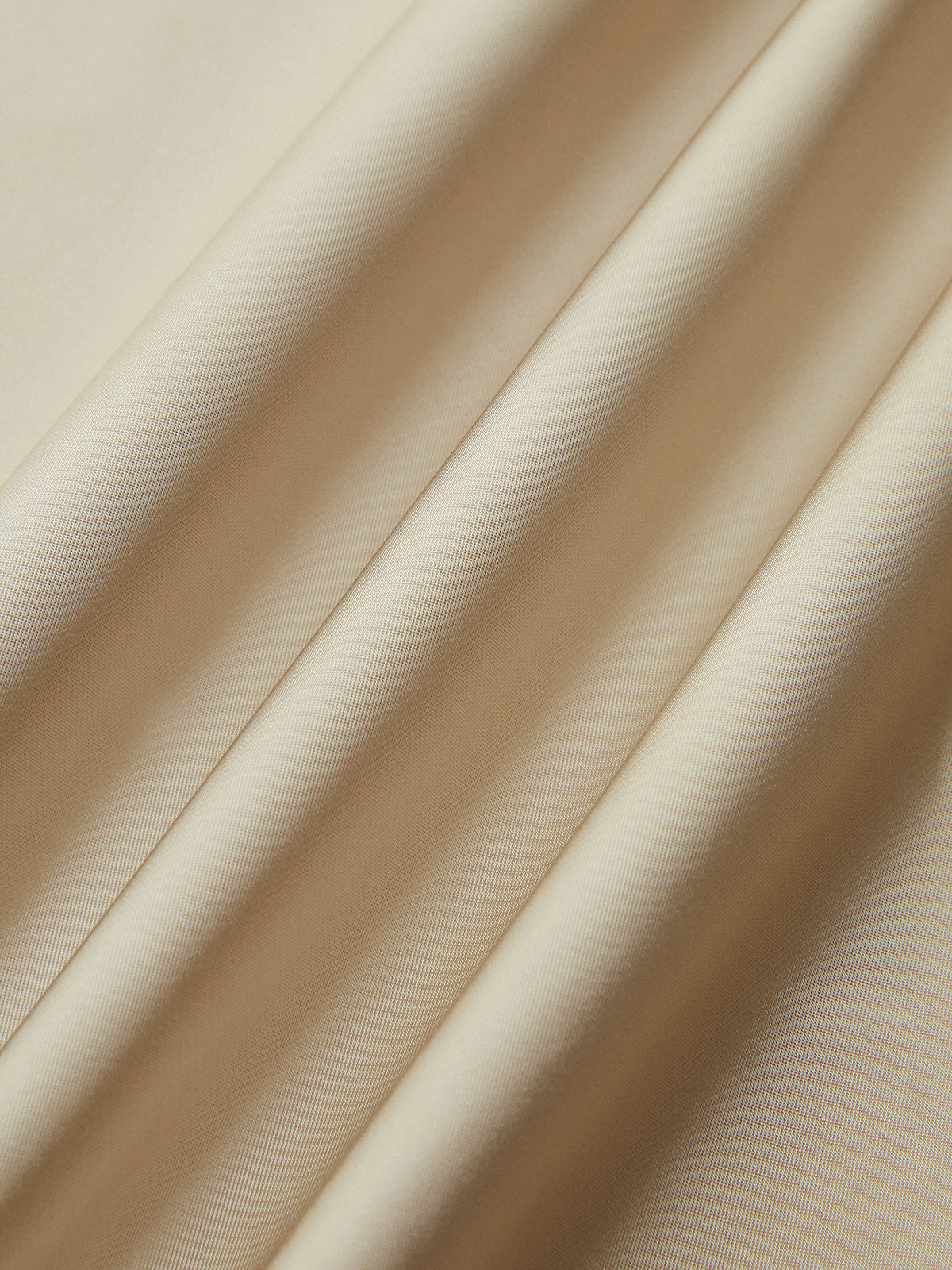 CAPRI | BELTED SATIN JACKET