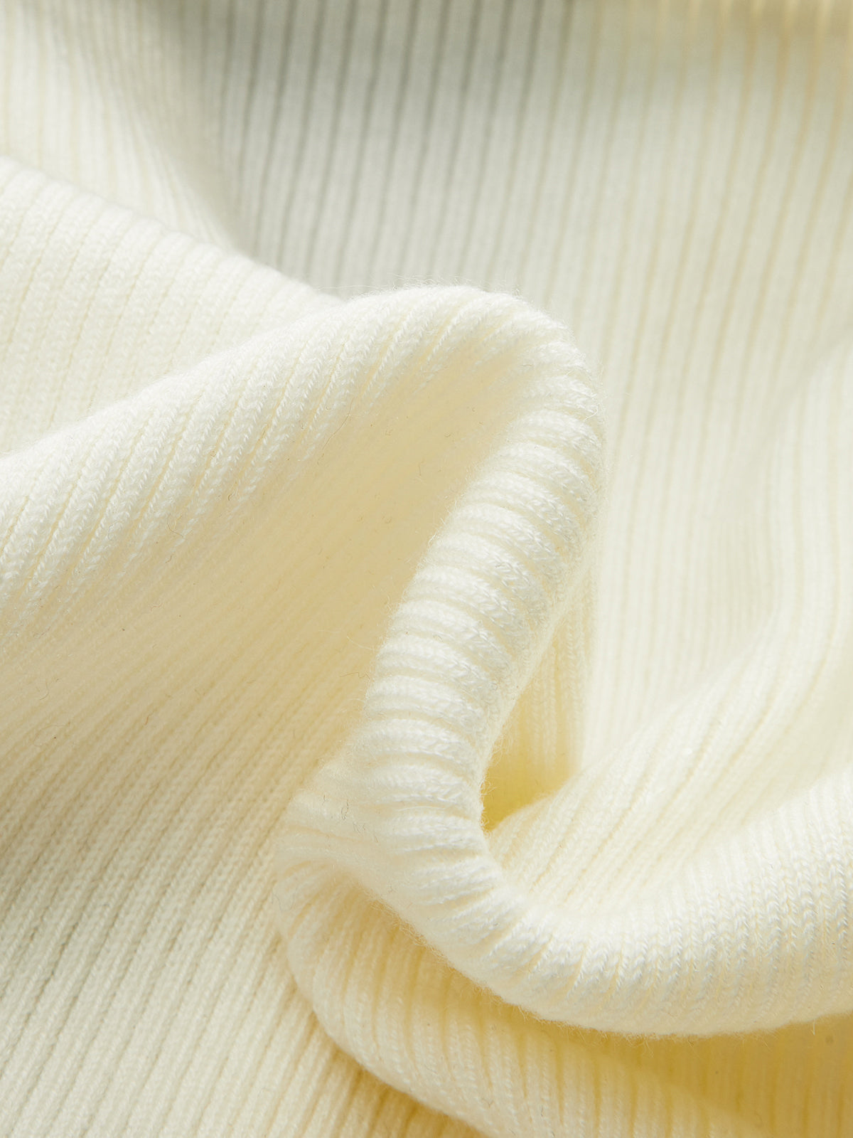 ISLA | FITTED KNIT CARDIGAN X DENIM COLLAR