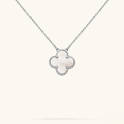 STELLA WHITE CLOVER NECKLACE