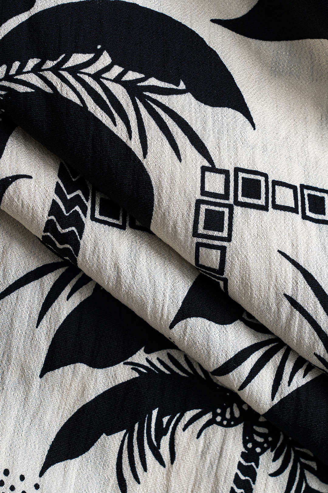 Coconut Palm Geometric Print Shirred Waistband Skirt BEIGE