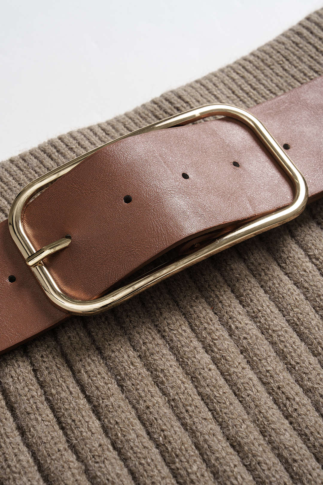 CLARISSE | RIBBED KNIT PENCIL SKIRT