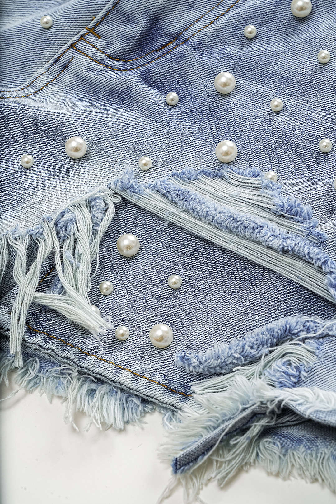 SOLÈNE | PEARL STUDDED DENIM SHORTS