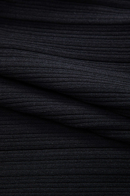 NOIRIS | RIBBED HALTER KNIT TOP