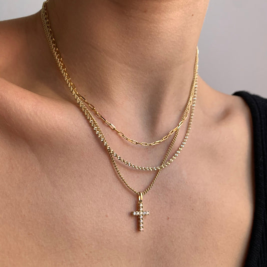 VINCULUM CROSS NECKLACE